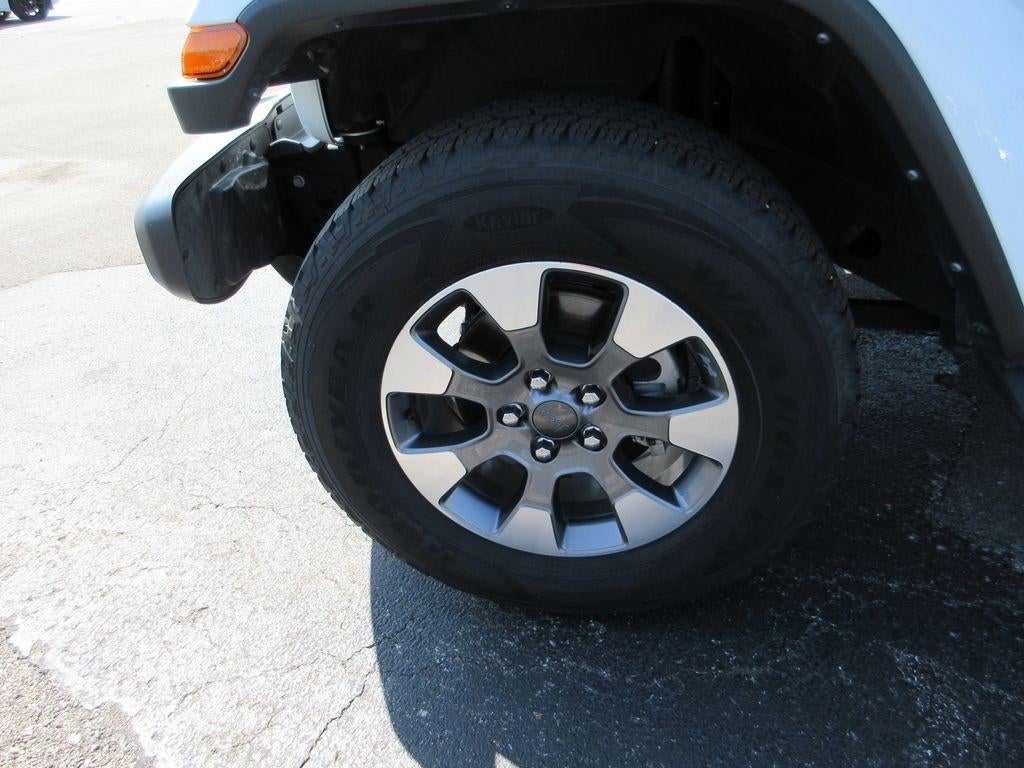 2023 Jeep Wrangler 4-Door Sahara 4x4