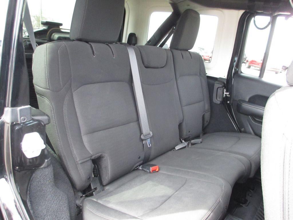 2018 Jeep Wrangler Unlimited Sahara 4x4