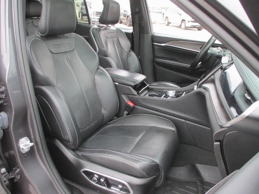 2022 Jeep Grand Cherokee Overland