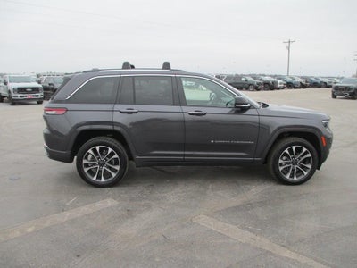2022 Jeep Grand Cherokee Overland