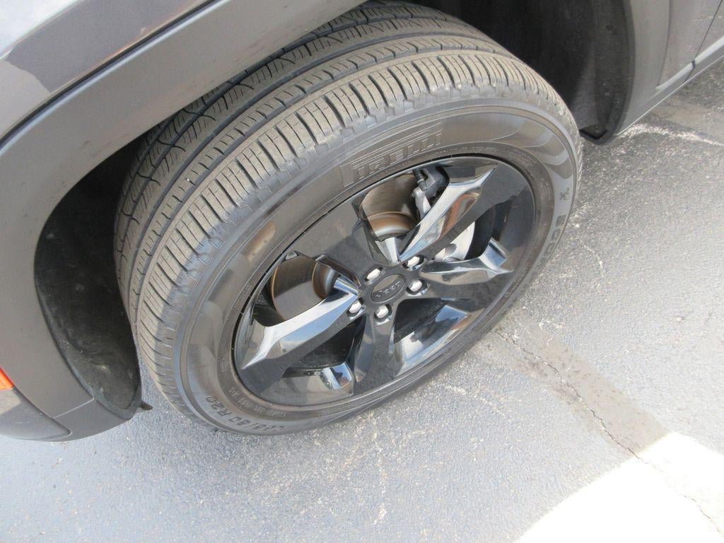 2025 Jeep Grand Cherokee L Limited 4x4