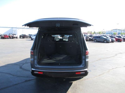 2023 Jeep Wagoneer L Base