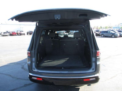 2023 Jeep Wagoneer L Base