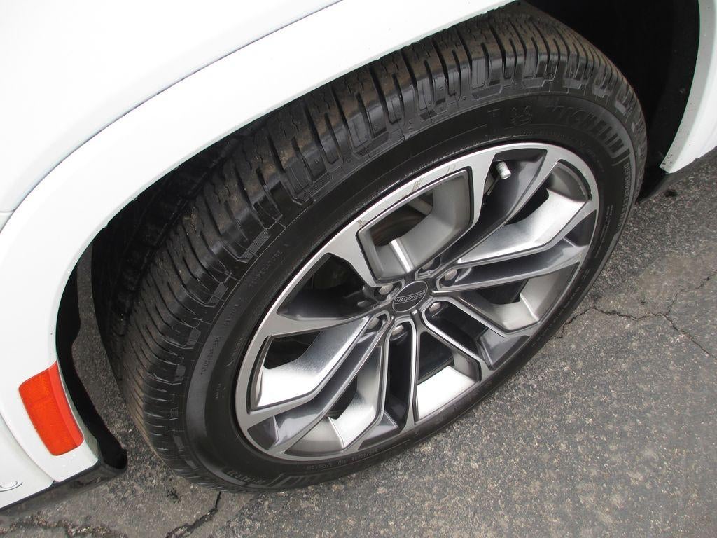 2023 Jeep Grand Wagoneer L Series III 4x4