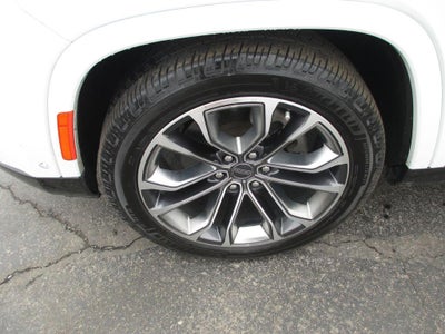 2023 Jeep Grand Wagoneer L Series III 4x4