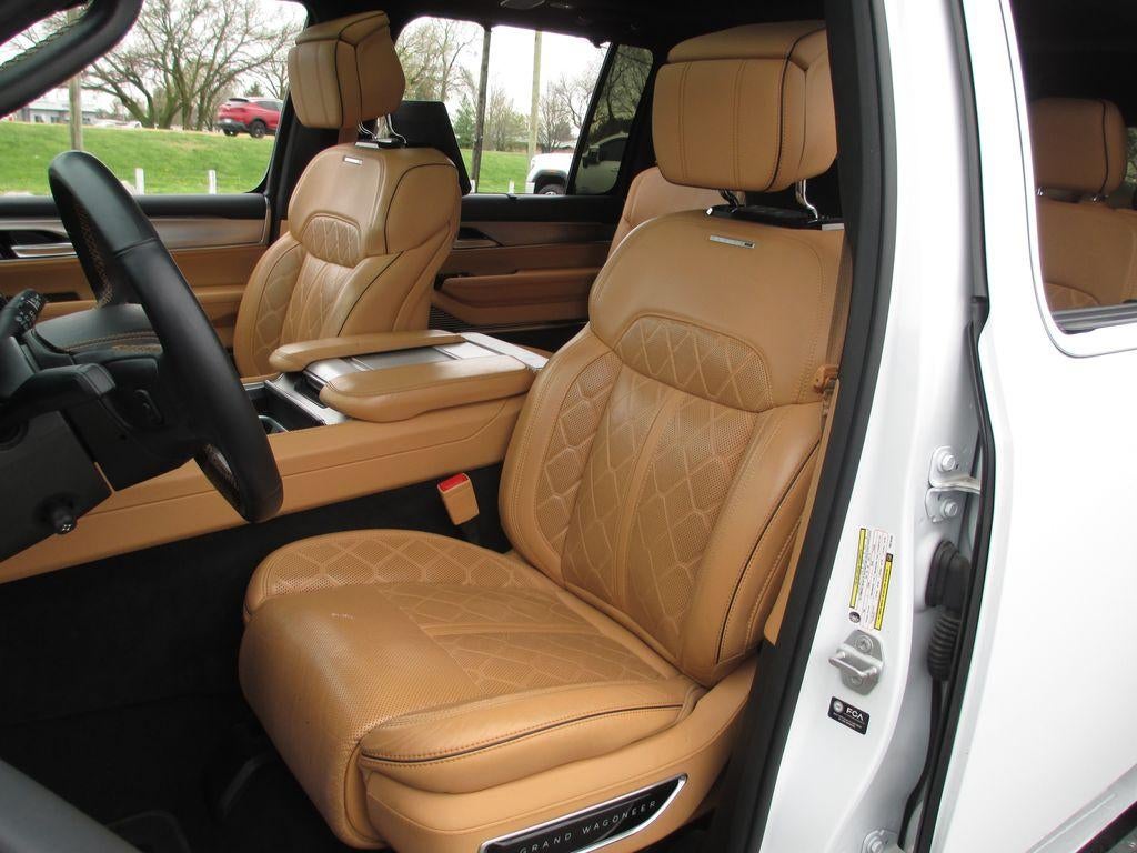 2023 Jeep Grand Wagoneer L Series III 4x4