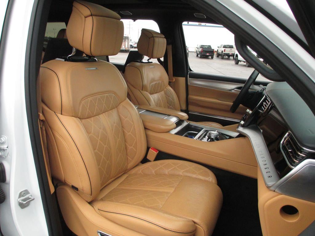 2023 Jeep Grand Wagoneer L Series III 4x4