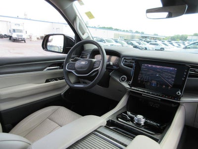 2023 Jeep Wagoneer Series II