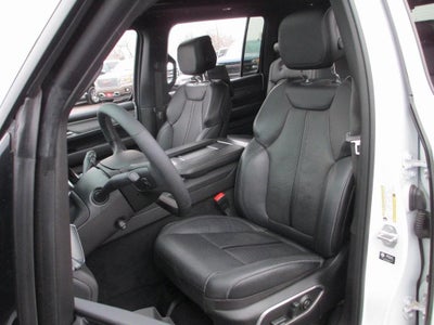 2024 Jeep Wagoneer Series II Carbide