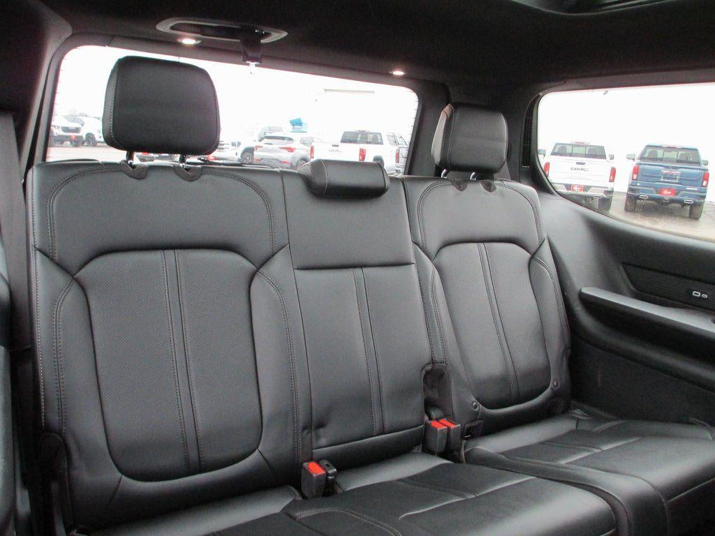 2024 Jeep Wagoneer Series II Carbide