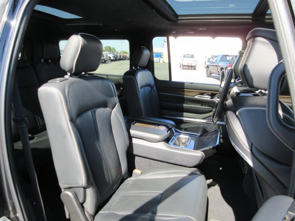 2022 Jeep Grand Wagoneer Series II 4x4