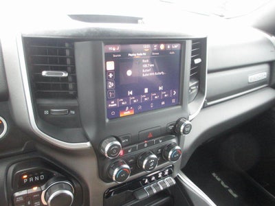 2022 RAM 1500 Big Horn Quad Cab 4x4 6'4" Box