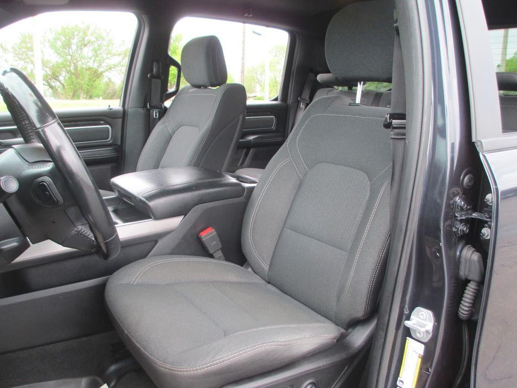 2019 RAM 1500 Big Horn/Lone Star Crew Cab 4x4 5'7" Box