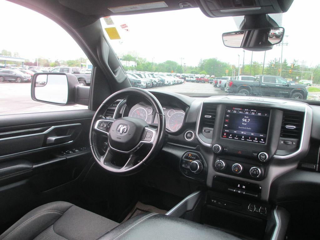 2019 RAM 1500 Big Horn/Lone Star Crew Cab 4x4 5'7" Box