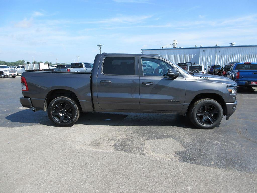 2022 RAM 1500 Big Horn Crew Cab 4x4 5'7" Box