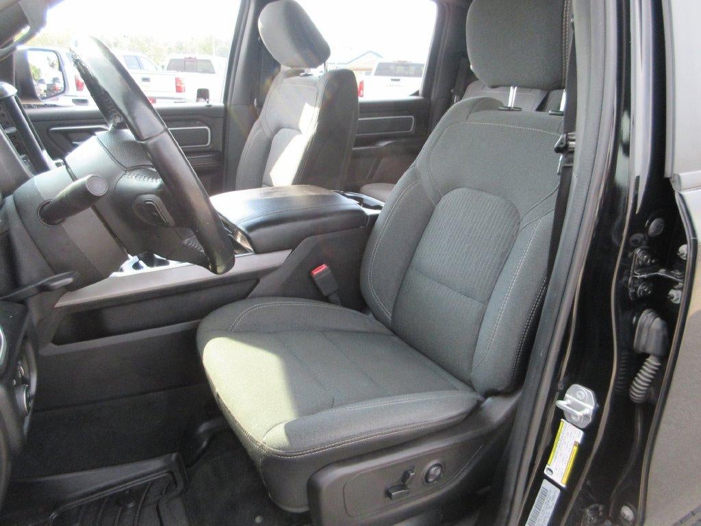2019 RAM 1500 Big Horn/Lone Star Crew Cab 4x4 5'7" Box