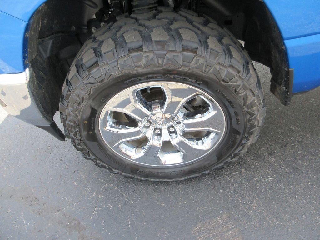 2024 RAM 1500 Big Horn Crew Cab 4x4 5'7" Box