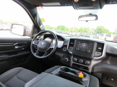 2024 RAM 1500 Big Horn Crew Cab 4x4 5'7" Box