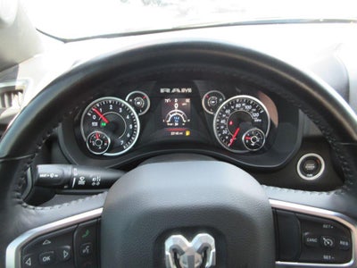 2024 RAM 1500 Big Horn Crew Cab 4x4 5'7" Box