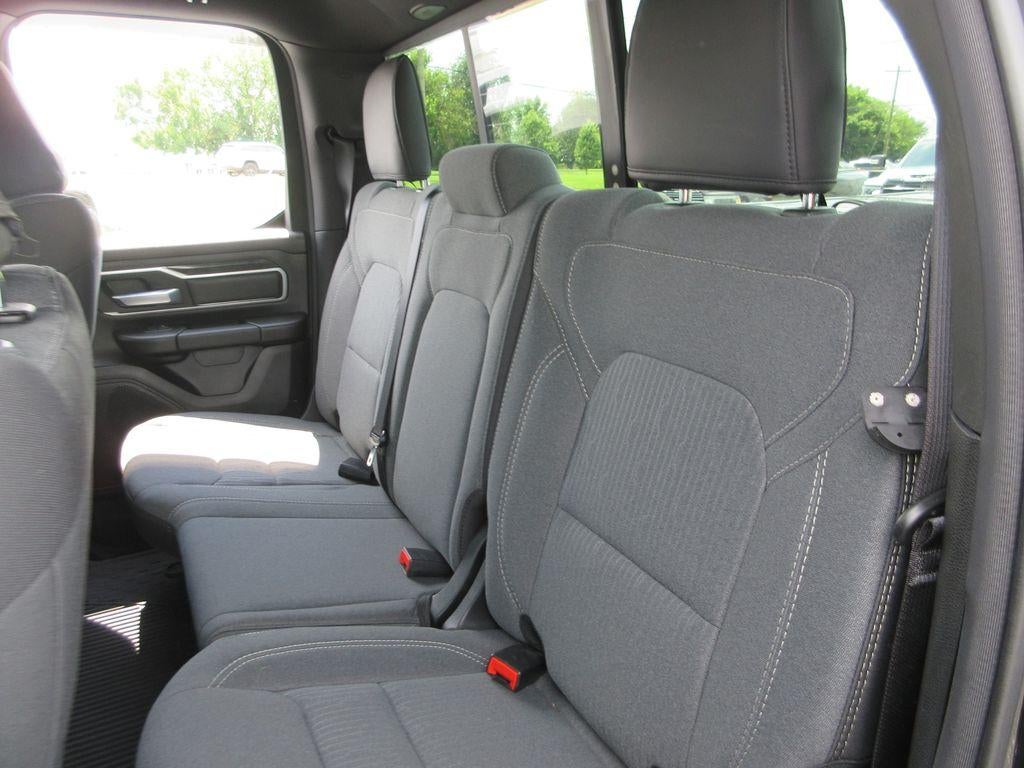 2022 RAM 1500 Big Horn Quad Cab 4x4 6'4" Box