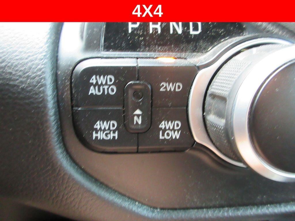 2022 RAM 1500 Big Horn Quad Cab 4x4 6'4" Box
