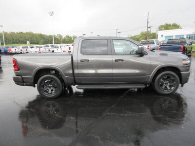 2025 RAM 1500 Big Horn Crew Cab 4x4 5'7" Box