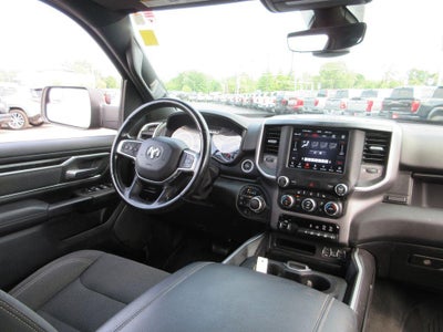 2021 RAM 1500 Big Horn Crew Cab 4x4 5'7" Box