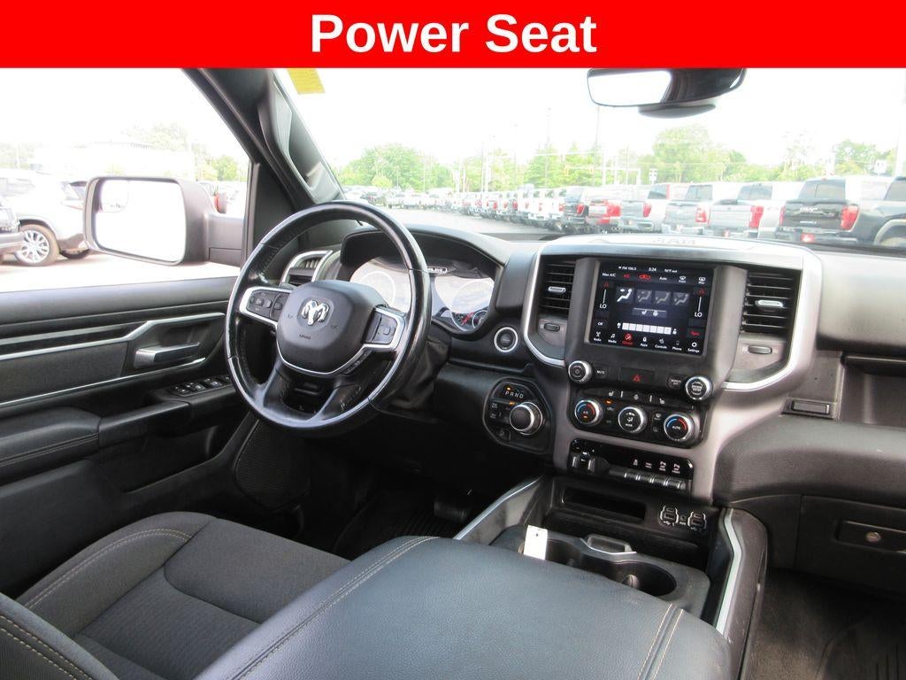 2021 RAM 1500 Big Horn Crew Cab 4x4 5'7" Box