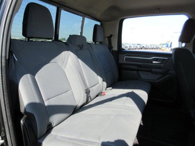 2019 RAM 1500 Big Horn/Lone Star Crew Cab 4x4 5'7" Box