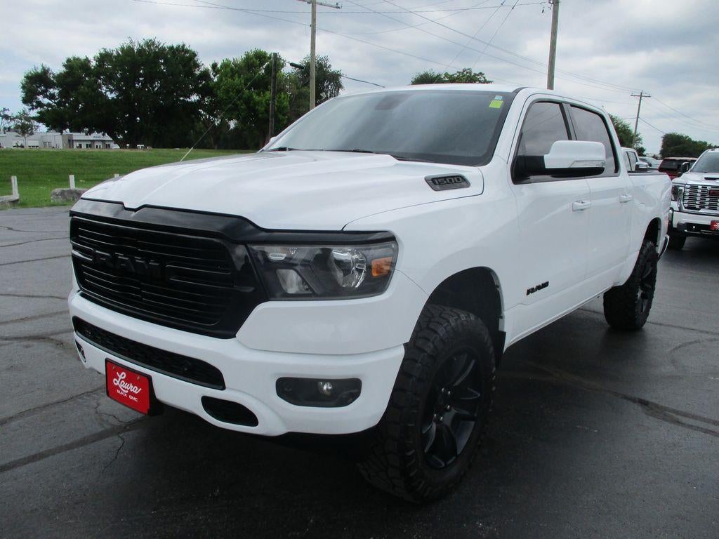 2020 RAM 1500 Big Horn Crew Cab 4x4 5'7" Box