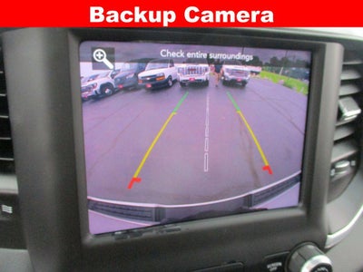 2020 RAM 1500 Big Horn Crew Cab 4x4 5'7" Box