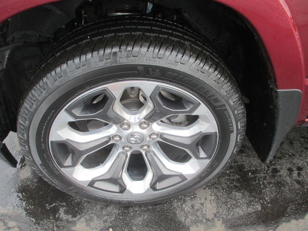 2024 RAM 1500 Limited Crew Cab 4x4 5'7" Box