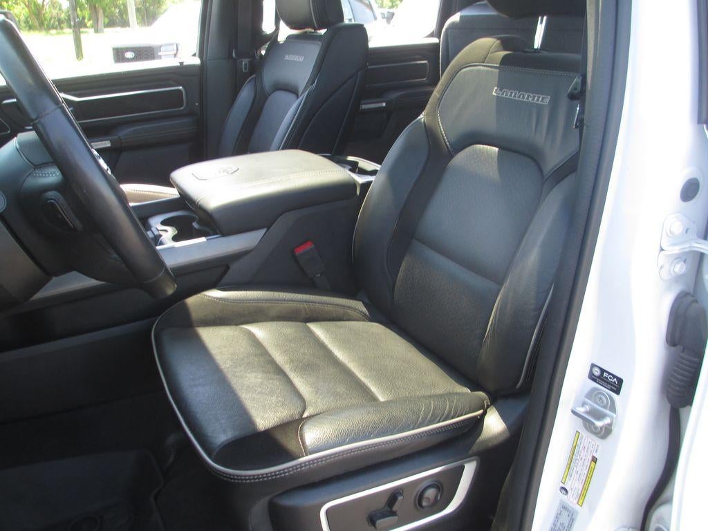 2023 RAM 1500 Laramie Crew Cab 4x4 5'7" Box