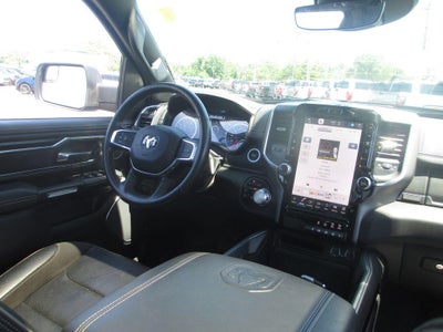 2023 RAM 1500 Laramie Crew Cab 4x4 5'7" Box
