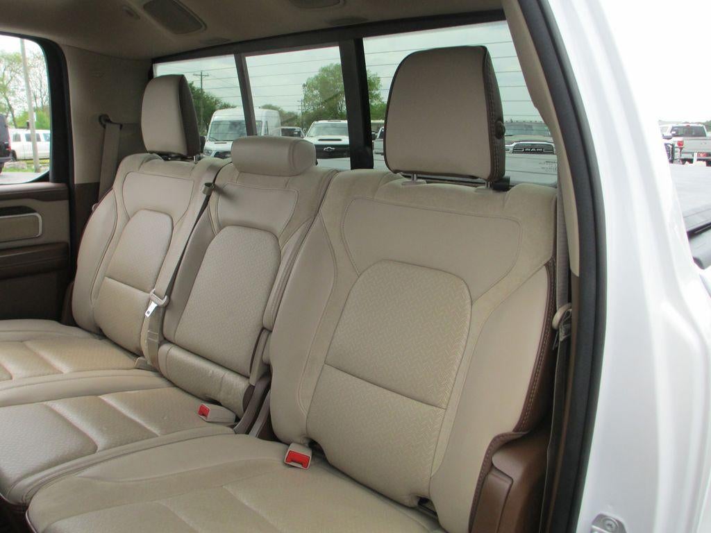 2021 RAM 1500 Laramie Crew Cab 4x4 5'7" Box