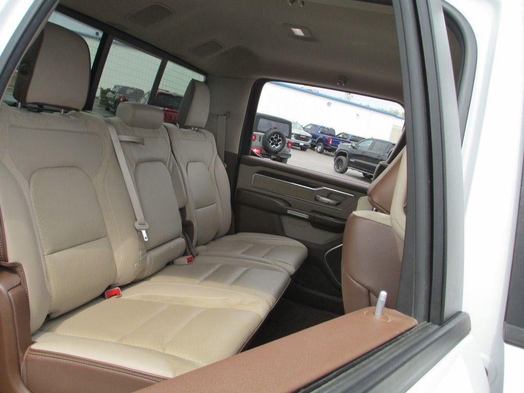 2021 RAM 1500 Laramie Crew Cab 4x4 5'7" Box