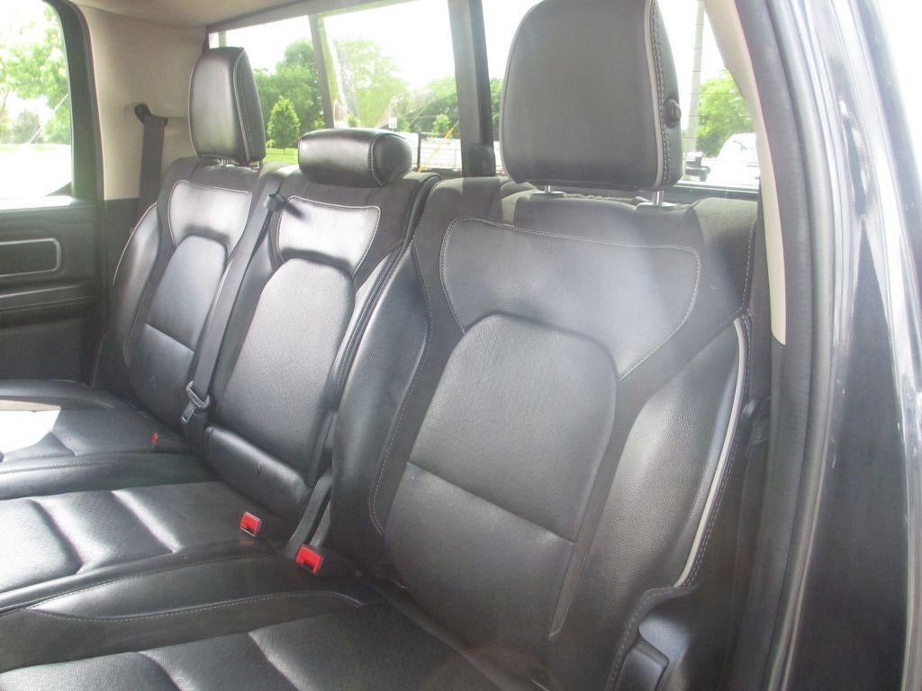 2021 RAM 1500 Laramie Crew Cab 4x4 5'7" Box