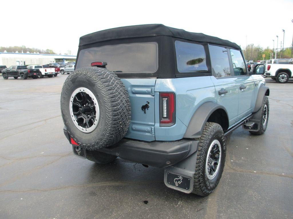 2022 Ford Bronco Base