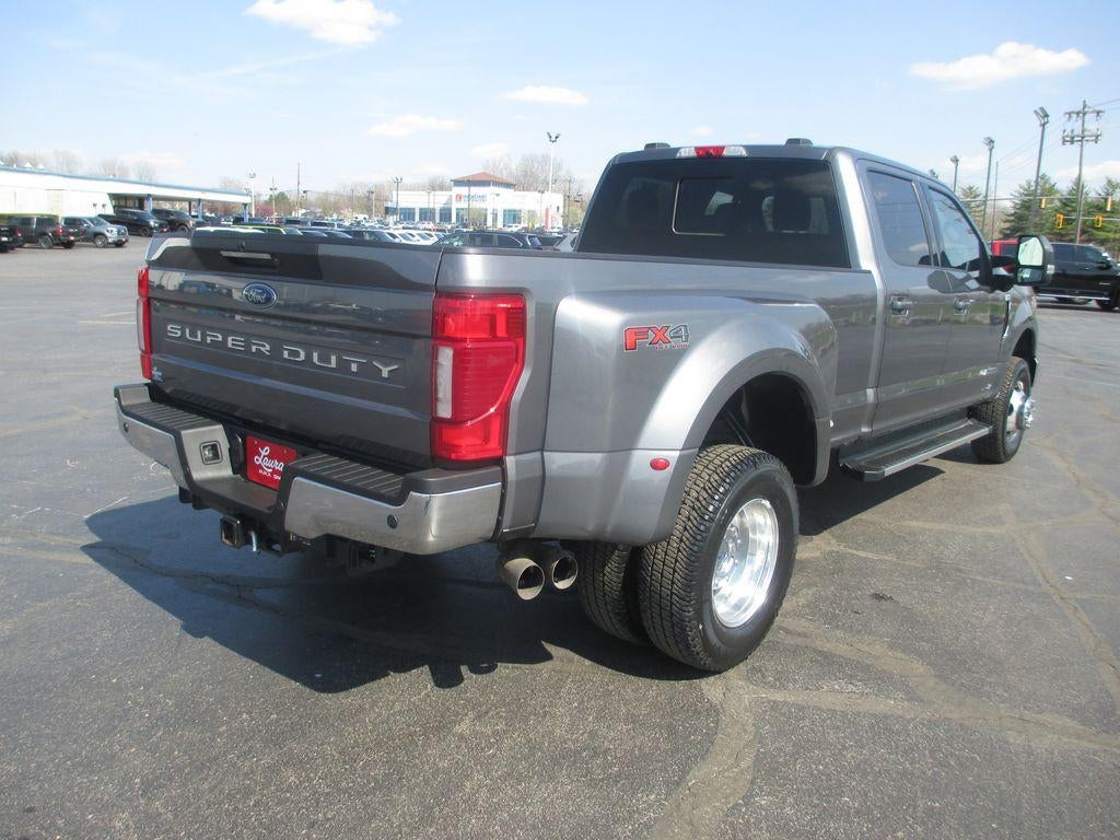 2022 Ford F-350 LARIAT