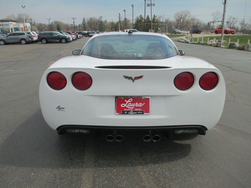 2005 Chevrolet Corvette Base
