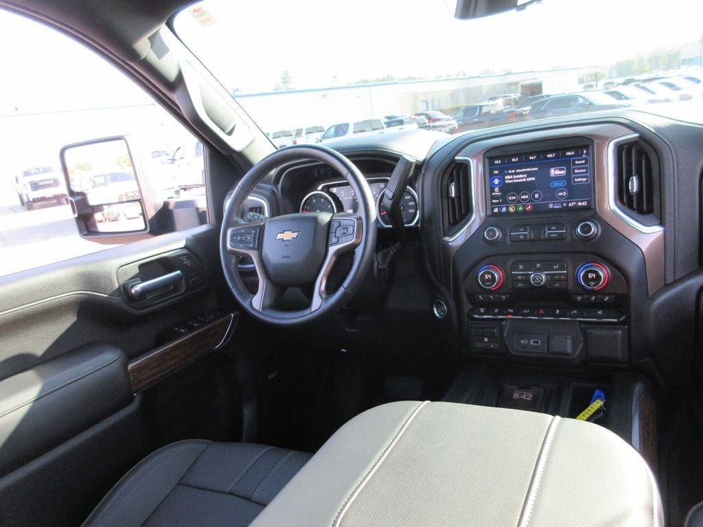 2023 Chevrolet Silverado 3500 HD High Country