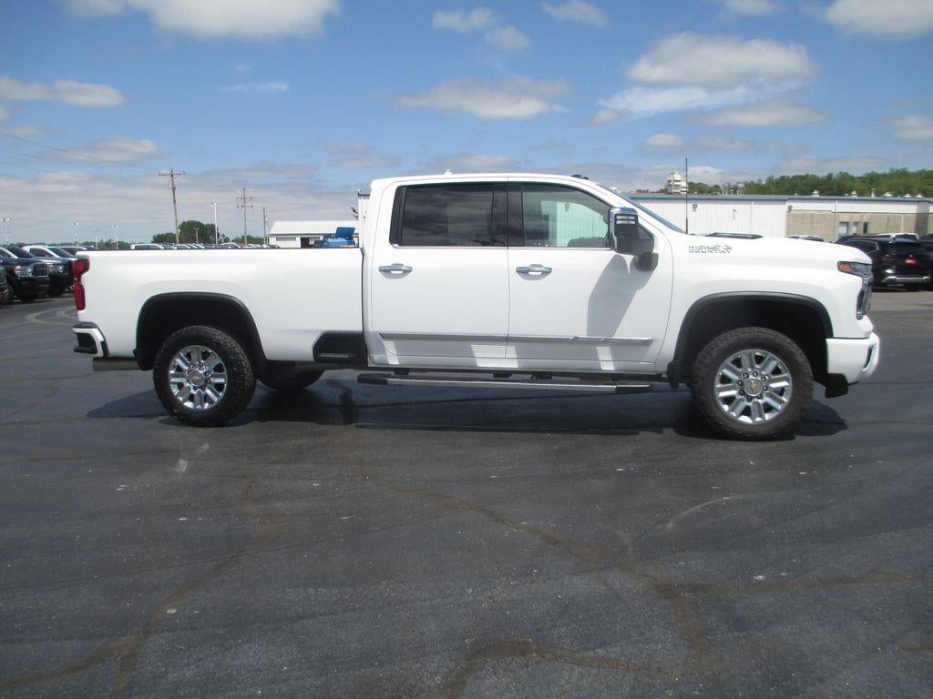 2024 Chevrolet Silverado 3500 HD High Country
