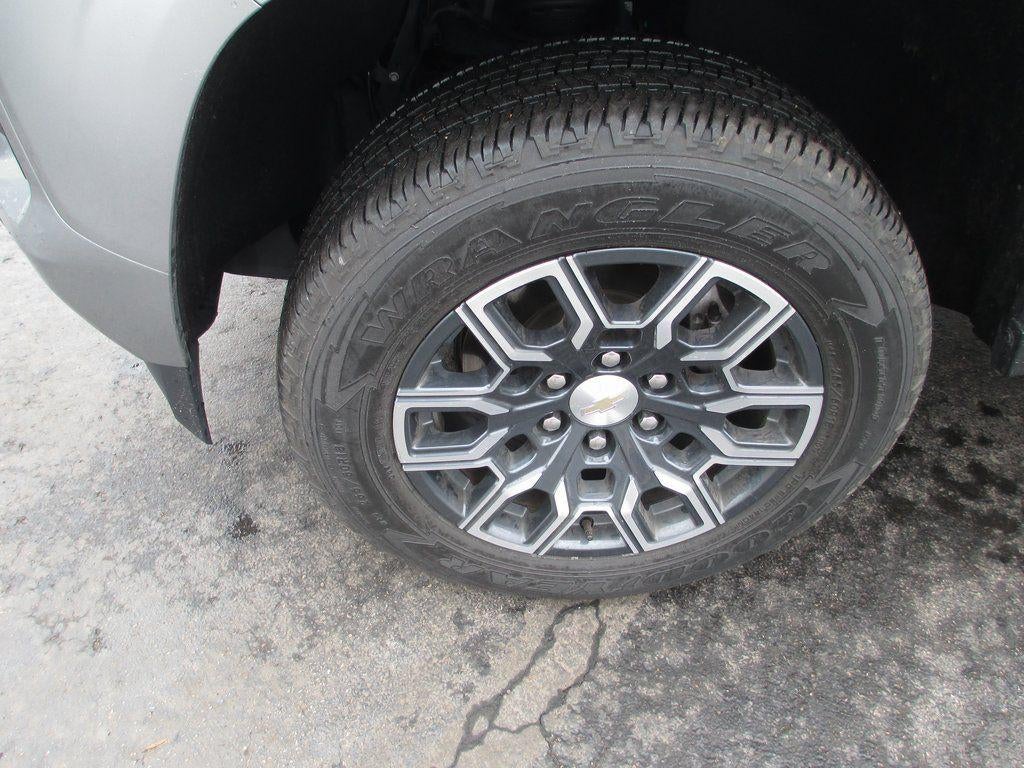 2023 Chevrolet Colorado LT