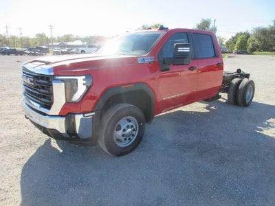 2026 GMC Sierra 3500 HD Chassis Cab Pro