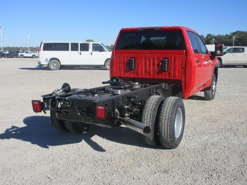 2026 GMC Sierra 3500 HD Chassis Cab Pro