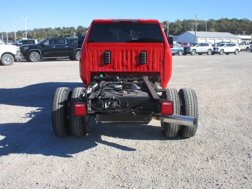 2026 GMC Sierra 3500 HD Chassis Cab Pro