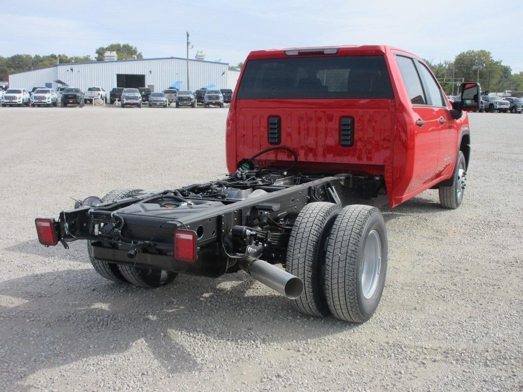 2026 GMC Sierra 3500 HD Chassis Cab Pro