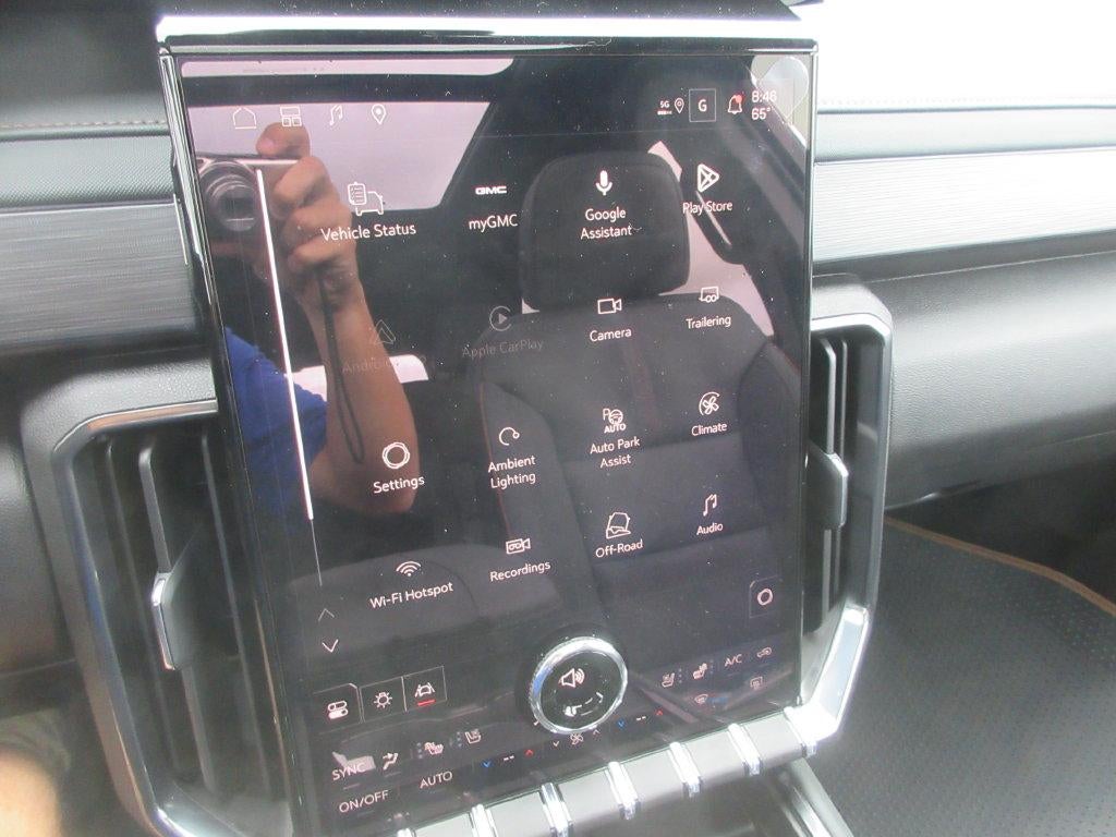 2027 GMC Acadia AT4