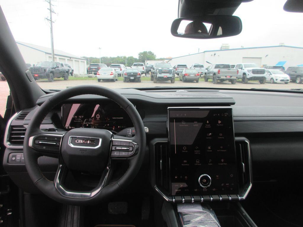 2027 GMC Acadia AT4