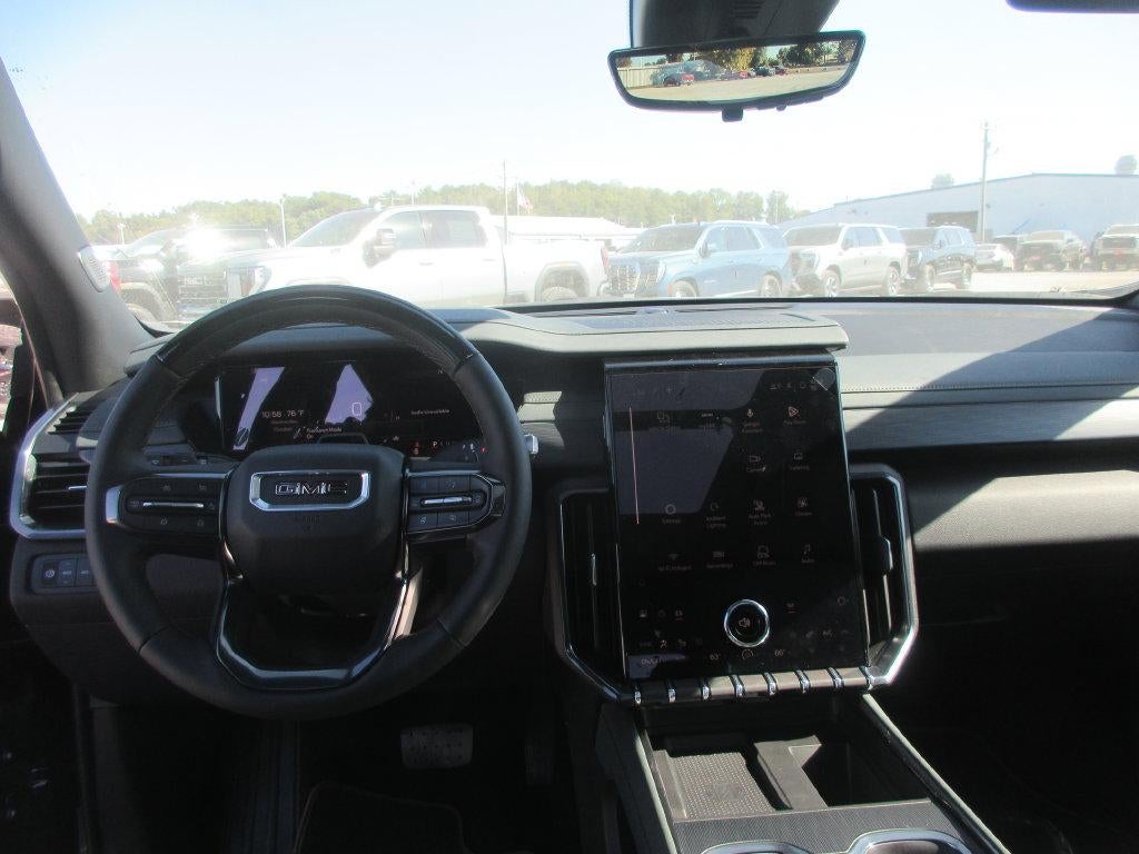 2027 GMC Acadia AT4